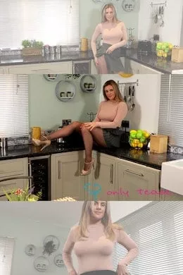 Amy Green at Only Tease