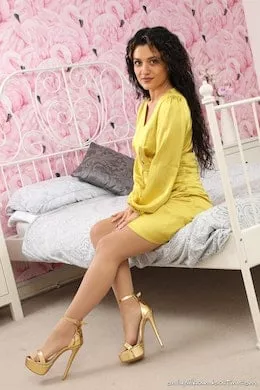 Chelsea Chamberlain at Only Silk And Satin