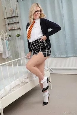 Asha Evans at Only Tease