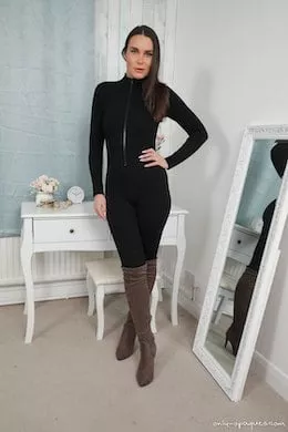 Hattie Grace at Only Opaques