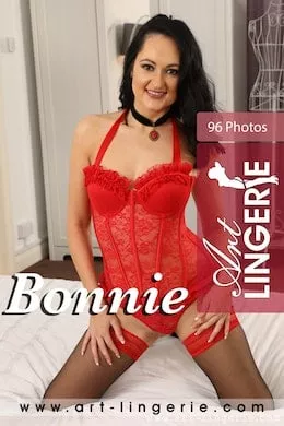 Bonnie at Art Lingerie