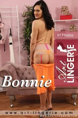 Bonnie at Art Lingerie