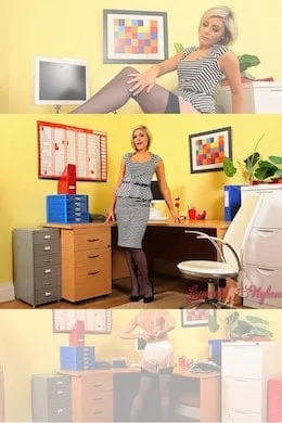 Naomi K at Layered Nylons