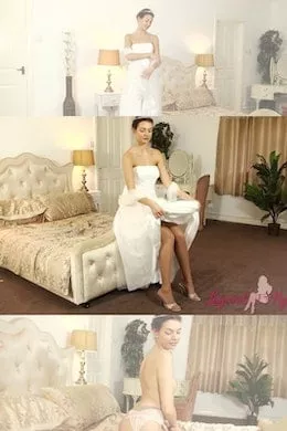 Abigail B at Layered Nylons