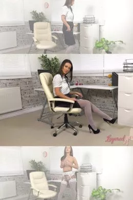 Lauren Louise at Layered Nylons