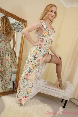 Joceline at Layered Nylons