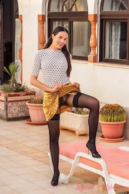 Nikolart at Layered Nylons