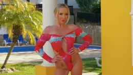 Beth Morgan at Beth Morgan Official | Tropical Tye Dye BTS