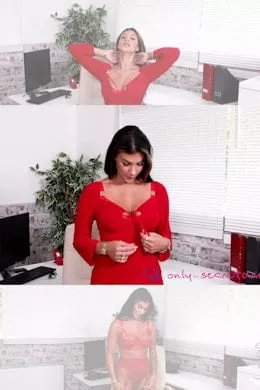 Roxy Mendez at Only Secretaries