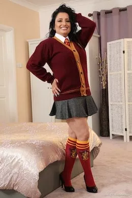 Jasmine De Launay at Only Tease