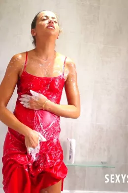 Lara Lee at Sexy Satin Silk Fun