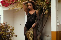 Mia Stryker at More Than Nylons | Snakebite BTS