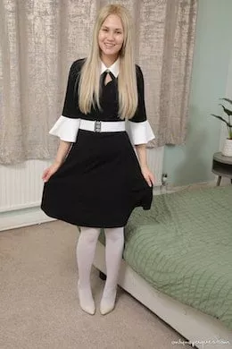 Daisy Rose at Only Opaques