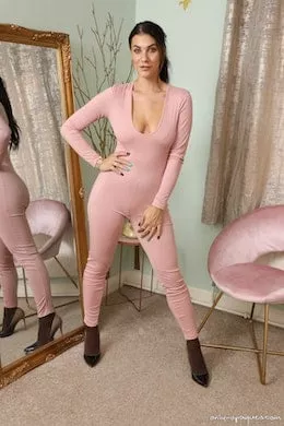 Roxy Mendez at Only Opaques