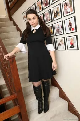 Alicia at Only Tease