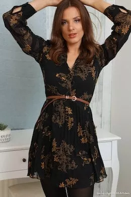 Asha Evans at Only Opaques