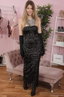 Rosie D at Only Tease