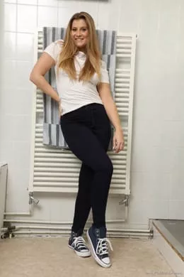 Lucy Ava at Only Tease