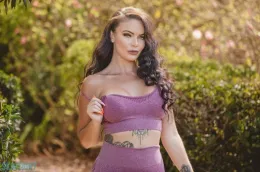 Sophie Marie at Skin Tight Glamour | Vivacious Violet