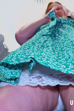 Essie at UK Upskirts