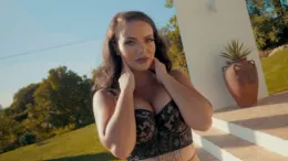 Sophie Marie at Hayley's Secrets | Eden Undressed