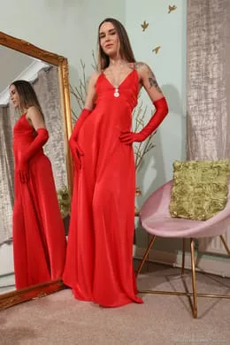 Hattie Grace at Only Silk And Satin