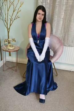 Kelsey at Only Silk And Satin