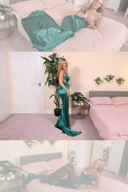 Amy Green at Only Silk And Satin