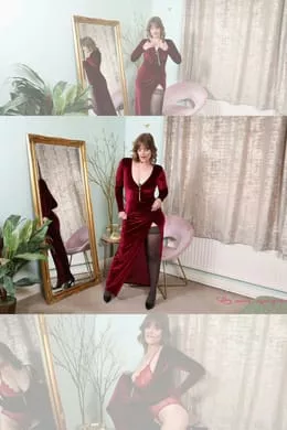 Lottii Rose at Only Opaques