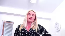 Essie at UK Upskirts