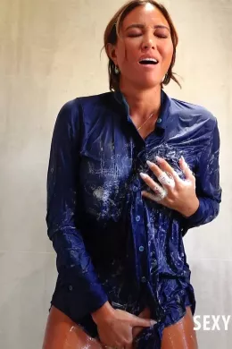 Natalia_Forrest at Sexy Satin Silk Fun