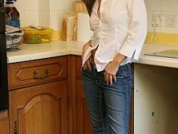 Ashleigh at Panty Man | Pantymaniacs